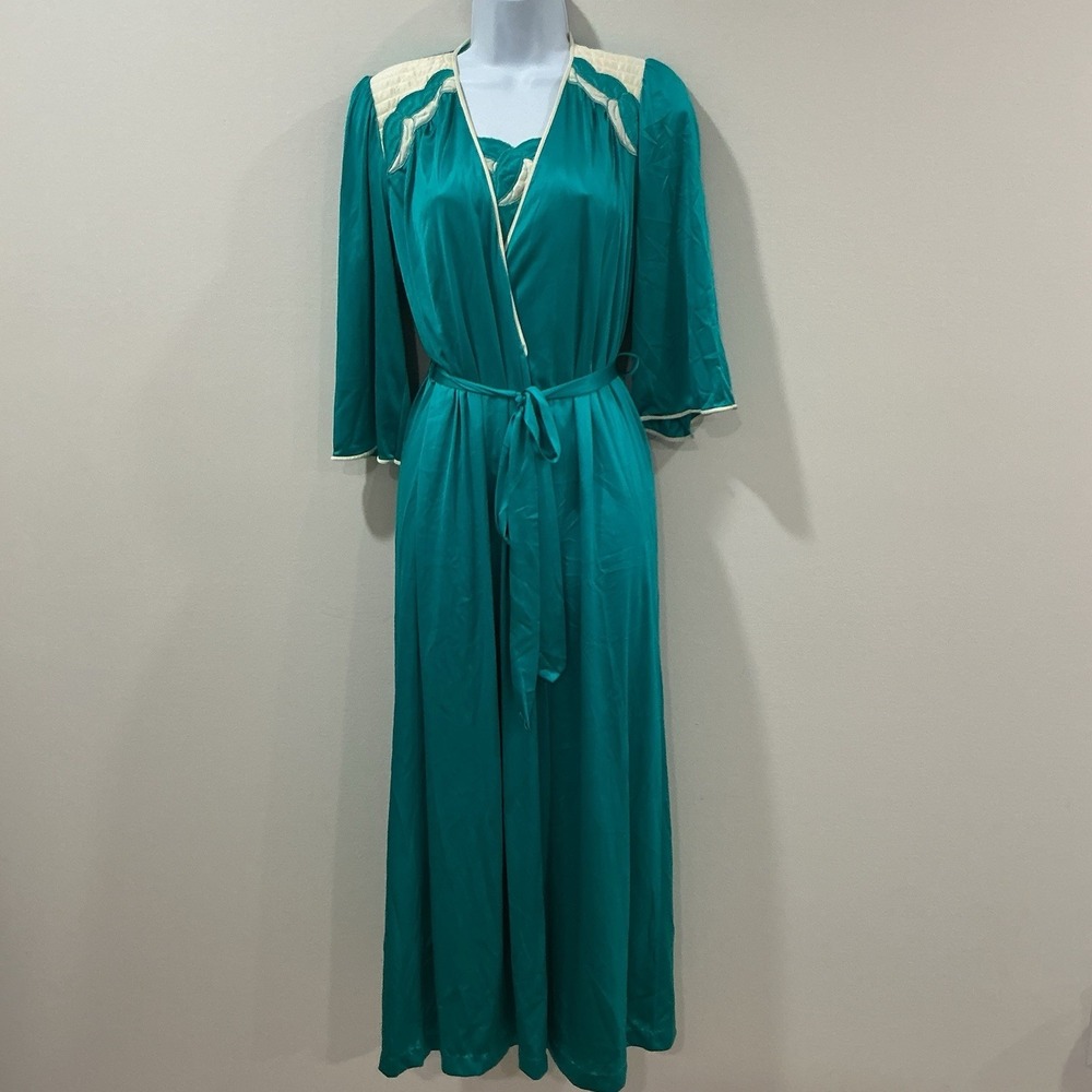 Vintage Vanity Fair Nylon Peignor Set Size XS Aqua Robe Nightgown 70s